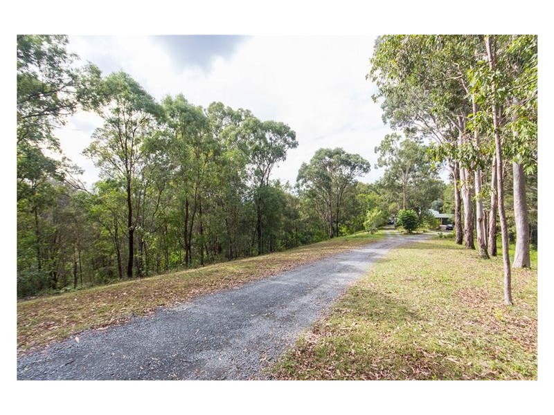 41 Witheren Road, Clagiraba QLD 4211