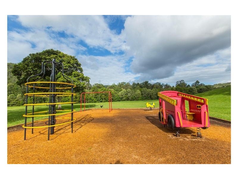 41 Witheren Road, Clagiraba QLD 4211