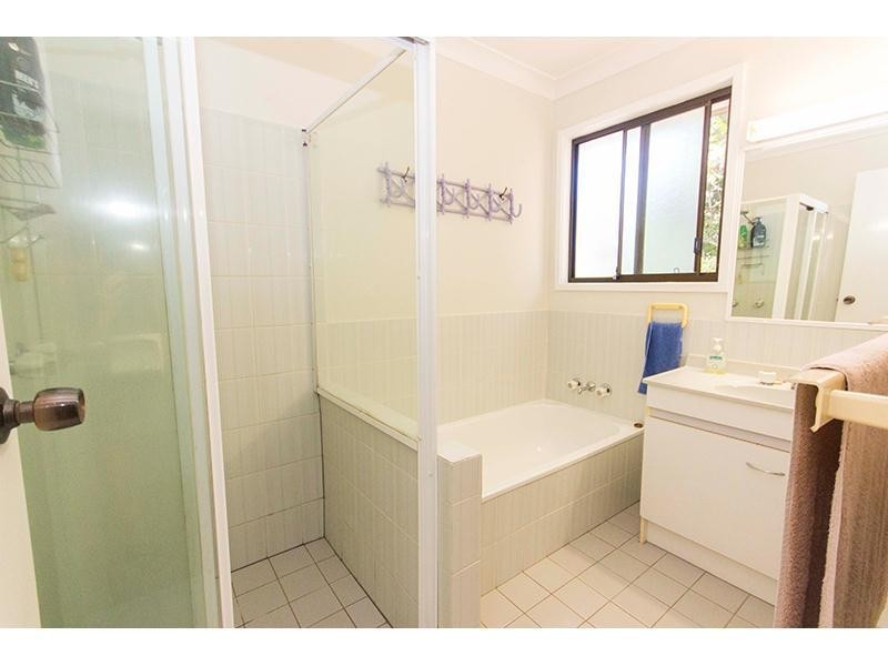 8 Kambalda Court, Worongary QLD 4213