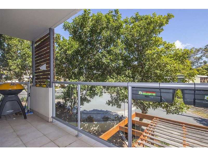 5/5 Carey Lane, Southport QLD 4215