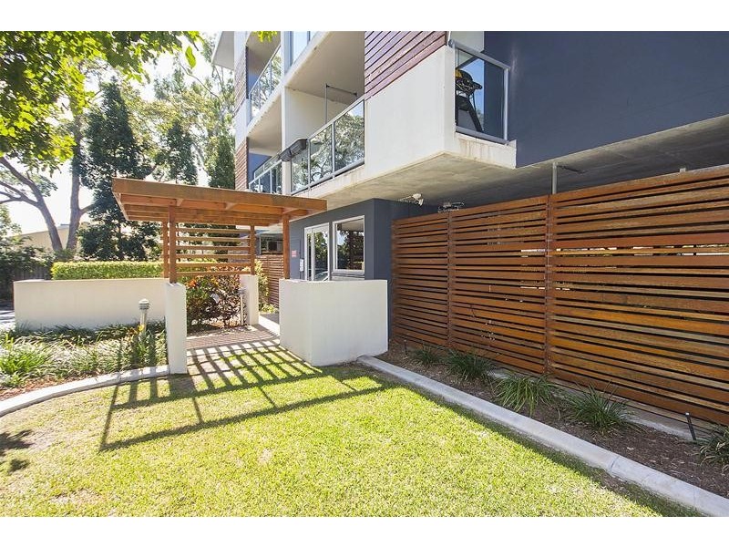 5/5 Carey Lane, Southport QLD 4215