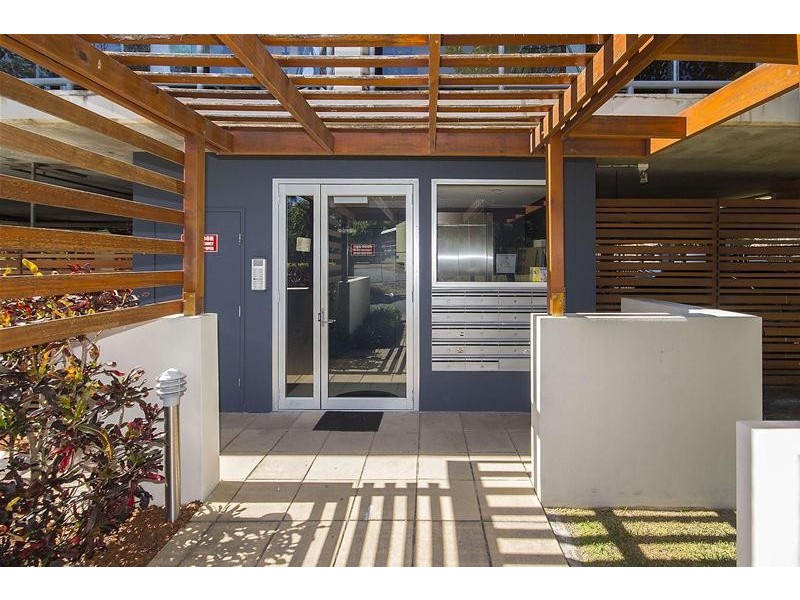 5/5 Carey Lane, Southport QLD 4215