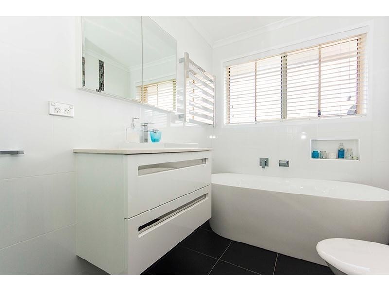 13 Forestwood Court, Nerang QLD 4211