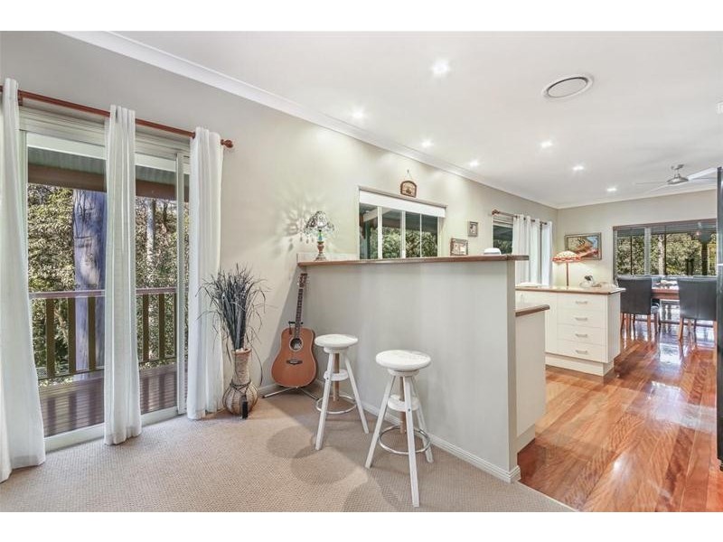 9-11 The Oval Drive, Mount Nathan QLD 4211