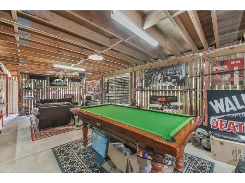 9-11 The Oval Drive, Mount Nathan QLD 4211