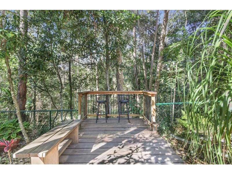 9-11 The Oval Drive, Mount Nathan QLD 4211