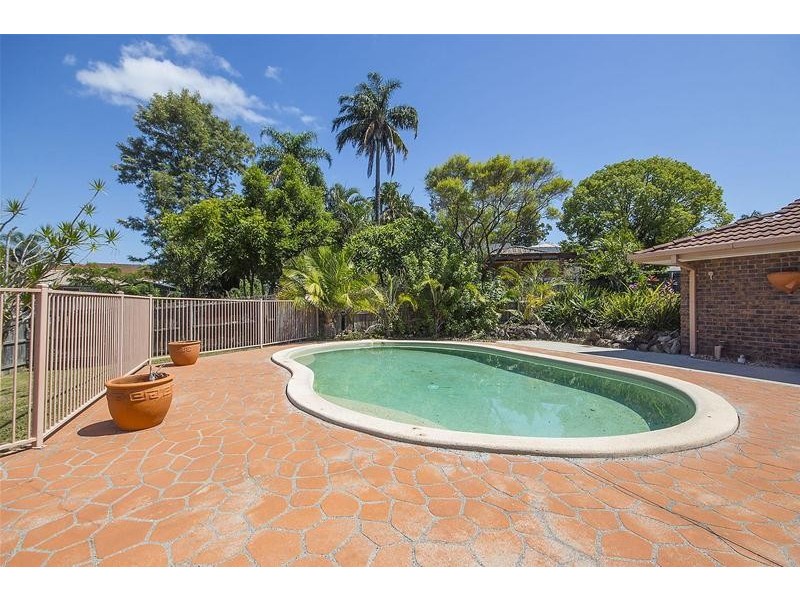 7 Angus Court, Highland Park QLD 4211