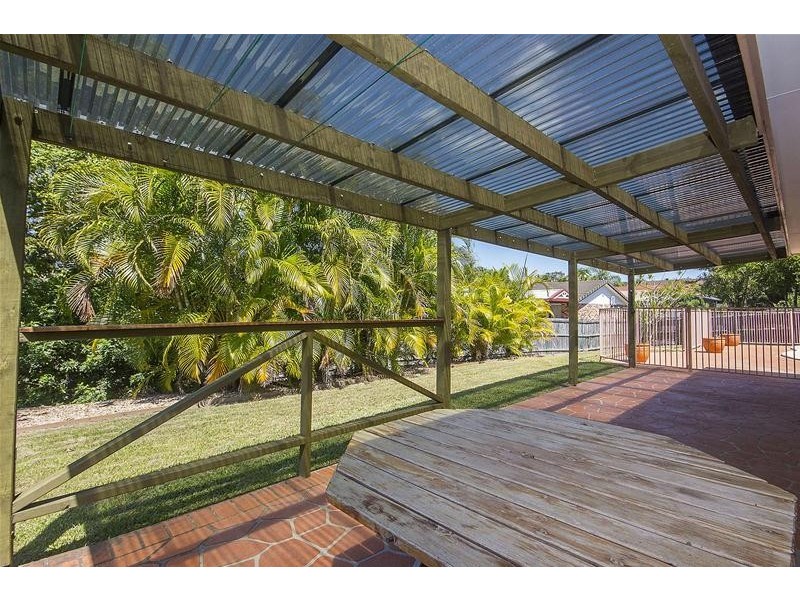 7 Angus Court, Highland Park QLD 4211