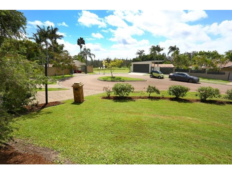 82 Petherbridge Avenue, Merrimac QLD 4226