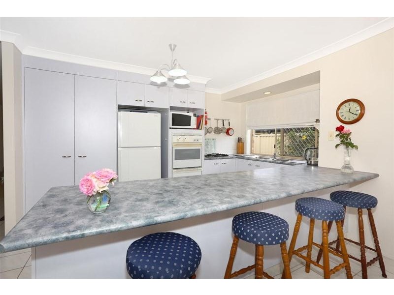 82 Petherbridge Avenue, Merrimac QLD 4226