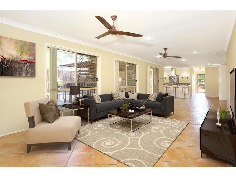 5 Yarandin Court, Worongary QLD 4213