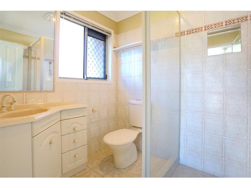 5 Yarandin Court, Worongary QLD 4213