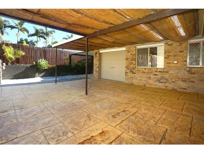 5 Yarandin Court, Worongary QLD 4213