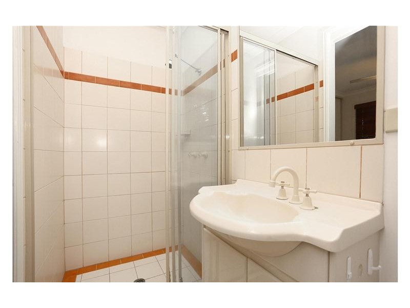 30 Barcoo Court, Clagiraba QLD 4211