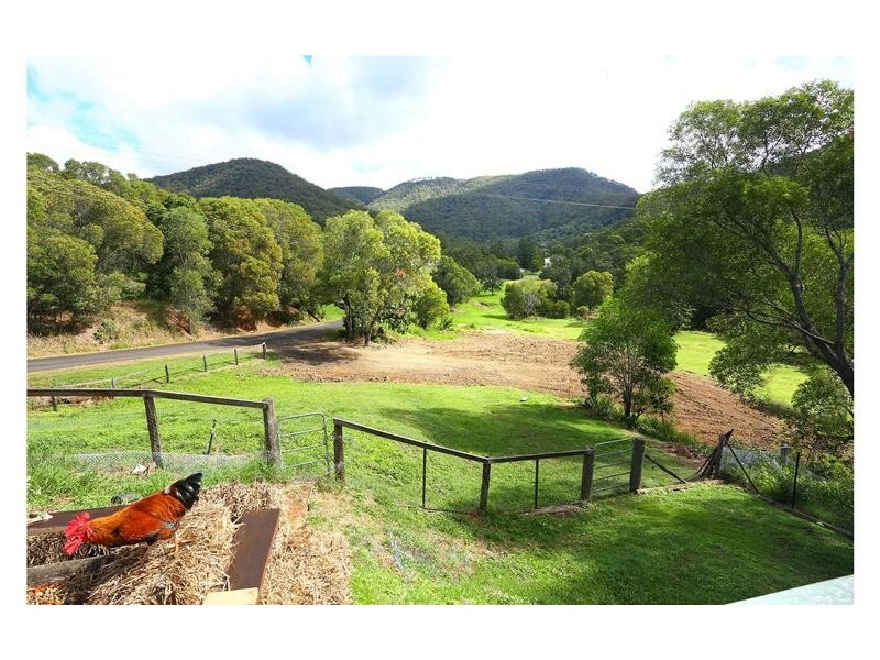 30 Barcoo Court, Clagiraba QLD 4211