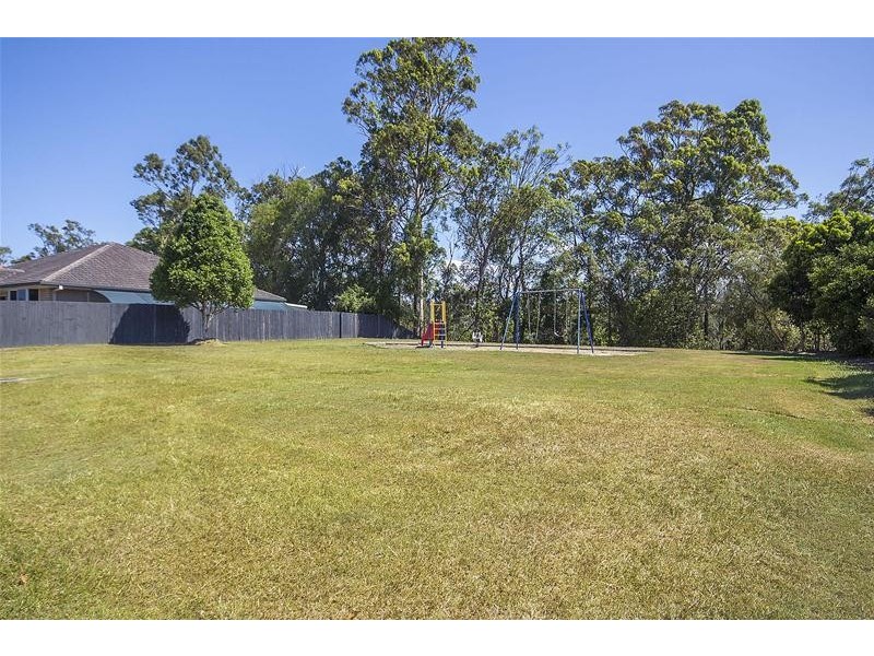 26 Rossmore Street, Nerang QLD 4211