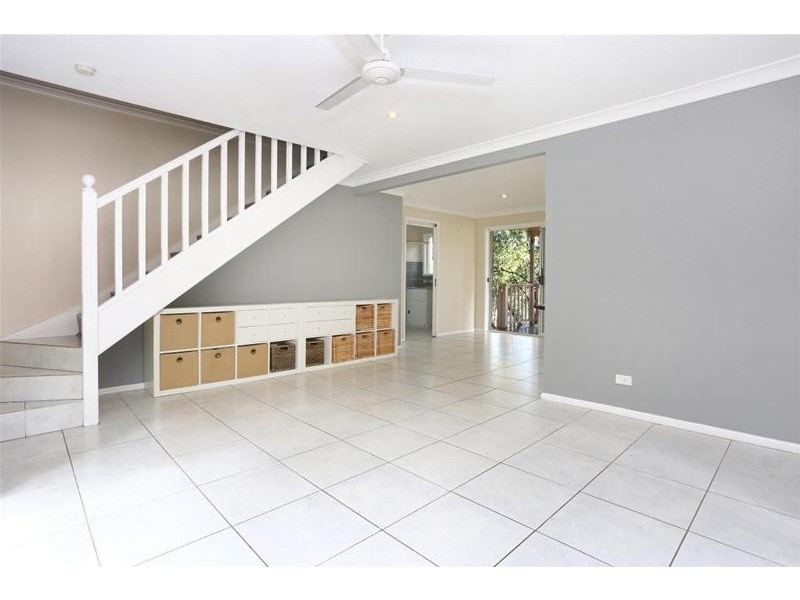 17/164 Alexander Drive, Highland Park QLD 4211