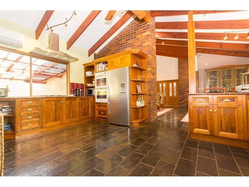 13 Wandin Street, Nerang QLD 4211