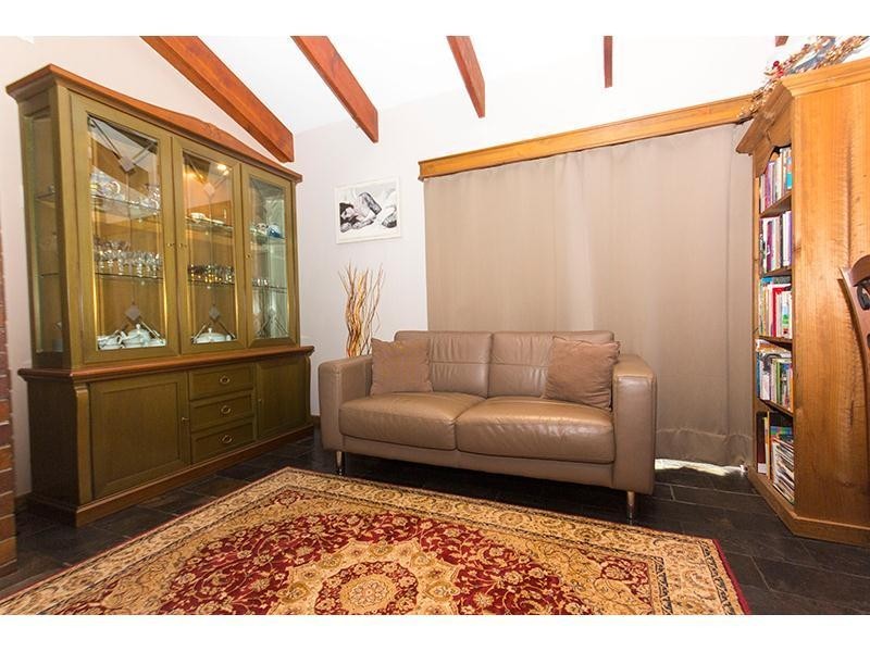 13 Wandin Street, Nerang QLD 4211