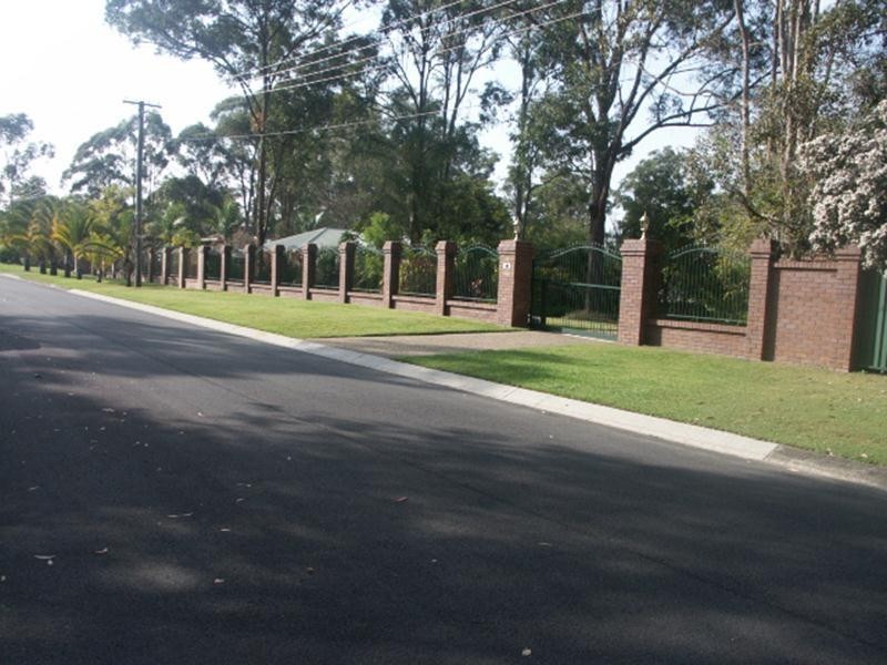 13 Wandin Street, Nerang QLD 4211