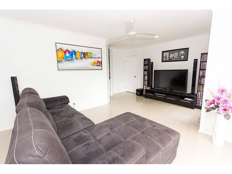 12 Edgehill Drive, Nerang QLD 4211