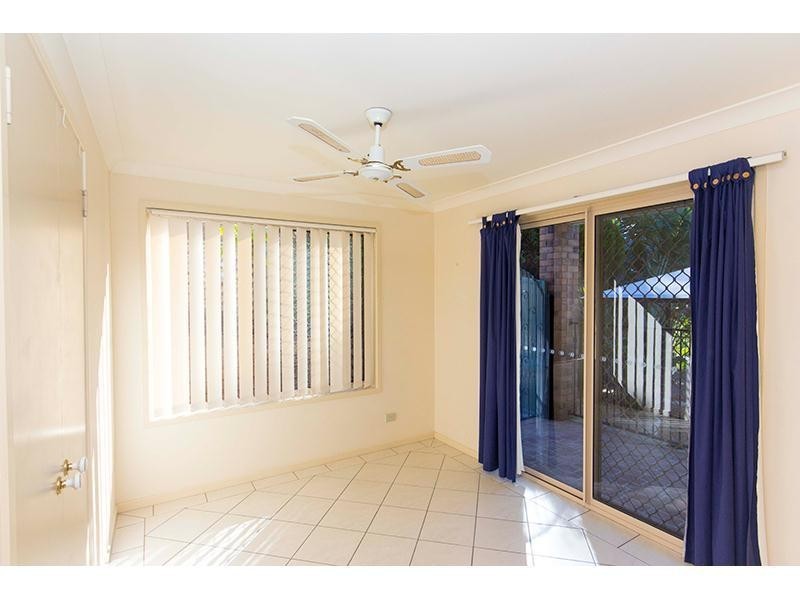 5 Kilmarnock Close, Highland Park QLD 4211