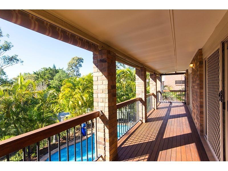 5 Kilmarnock Close, Highland Park QLD 4211