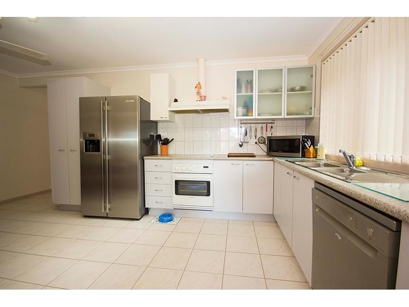 1/5 Poplar Place, Nerang QLD 4211