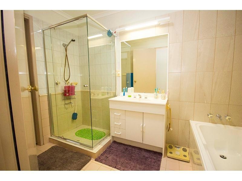 1/5 Poplar Place, Nerang QLD 4211