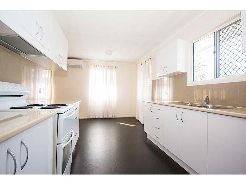 9 Wundowie Street, Nerang QLD 4211