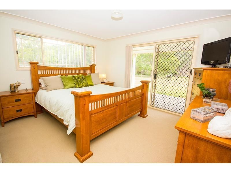 272 Clagiraba Road, Clagiraba QLD 4211