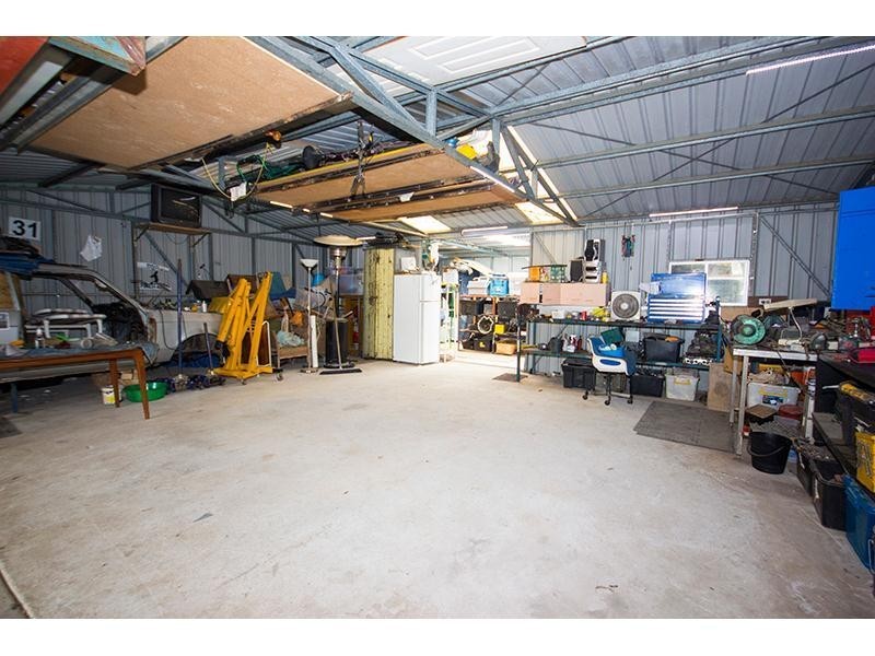 272 Clagiraba Road, Clagiraba QLD 4211