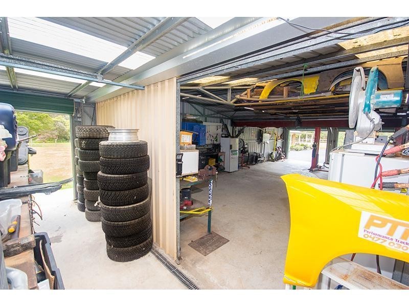 272 Clagiraba Road, Clagiraba QLD 4211