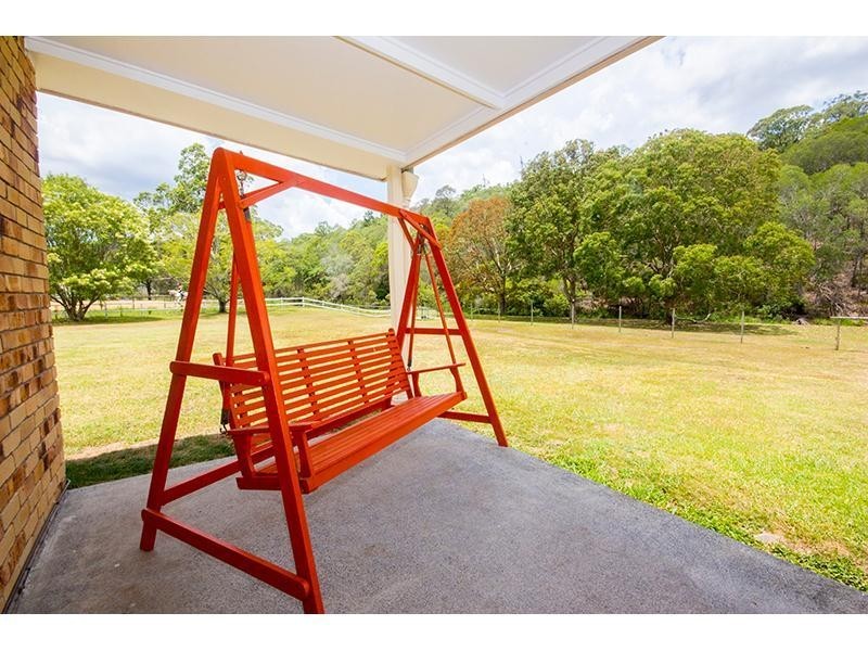 272 Clagiraba Road, Clagiraba QLD 4211