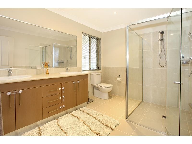 13 Miro Place, Nerang QLD 4211