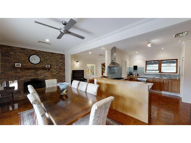 22 Oak Street, Nerang QLD 4211