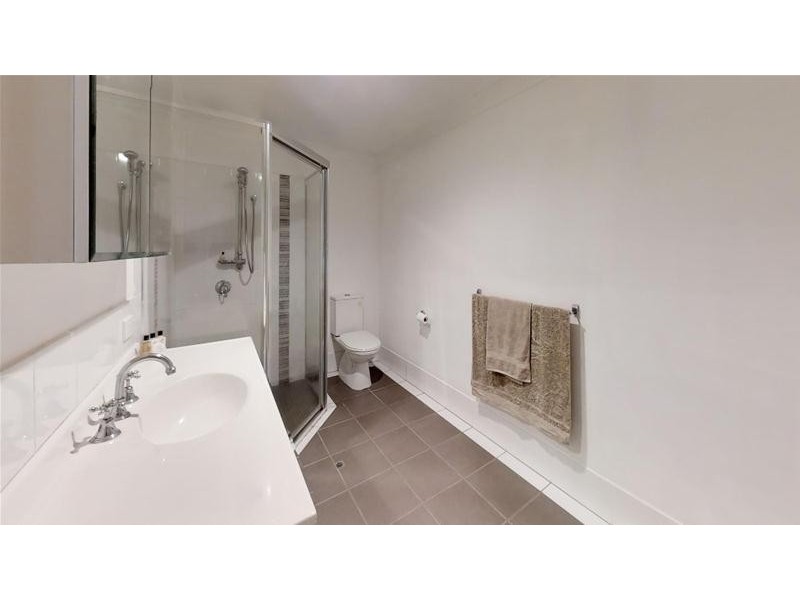 22 Oak Street, Nerang QLD 4211