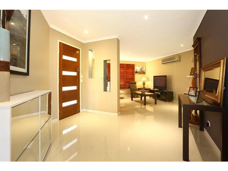 36 Cozens Way, Highland Park QLD 4211