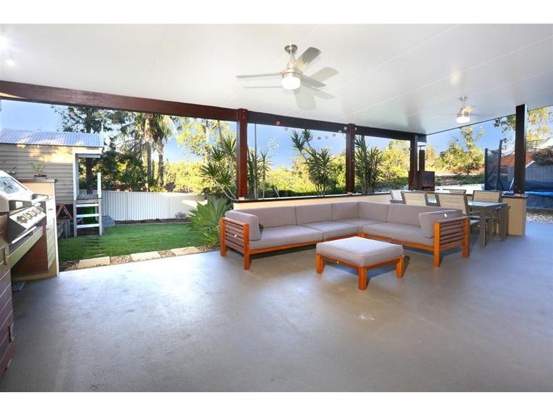 36 Cozens Way, Highland Park QLD 4211