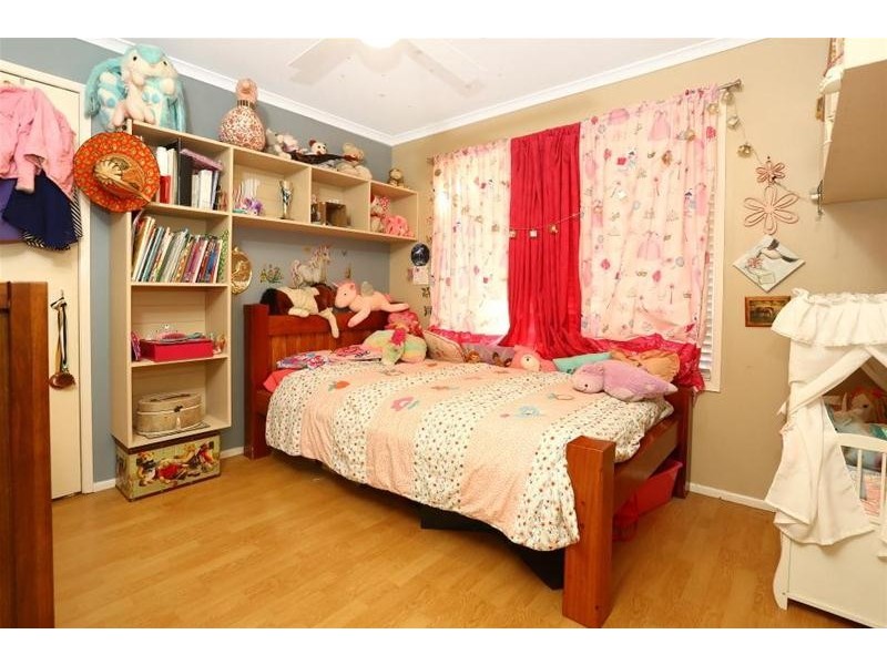 36 Cozens Way, Highland Park QLD 4211