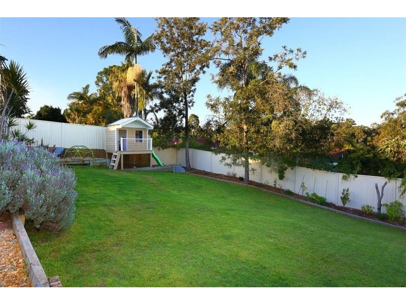 36 Cozens Way, Highland Park QLD 4211