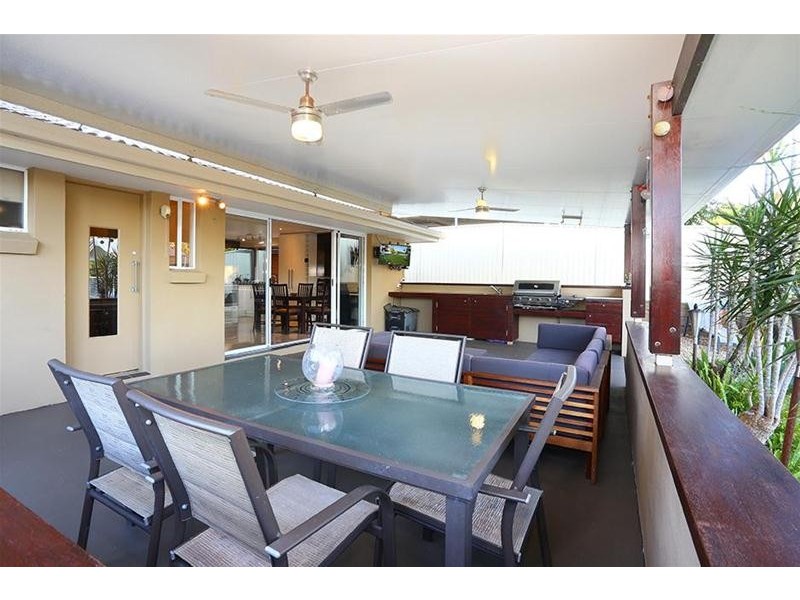 36 Cozens Way, Highland Park QLD 4211