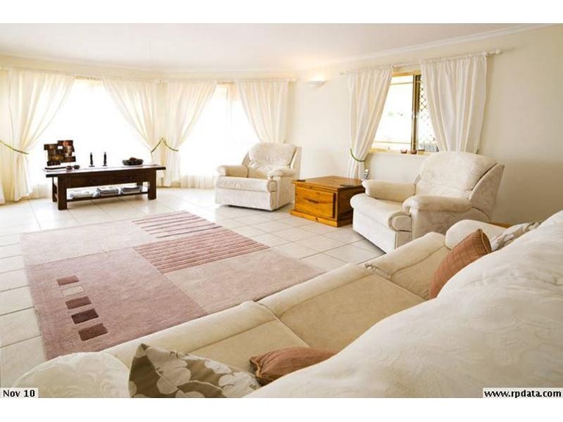 164 Universal Street, Oxenford QLD 4210