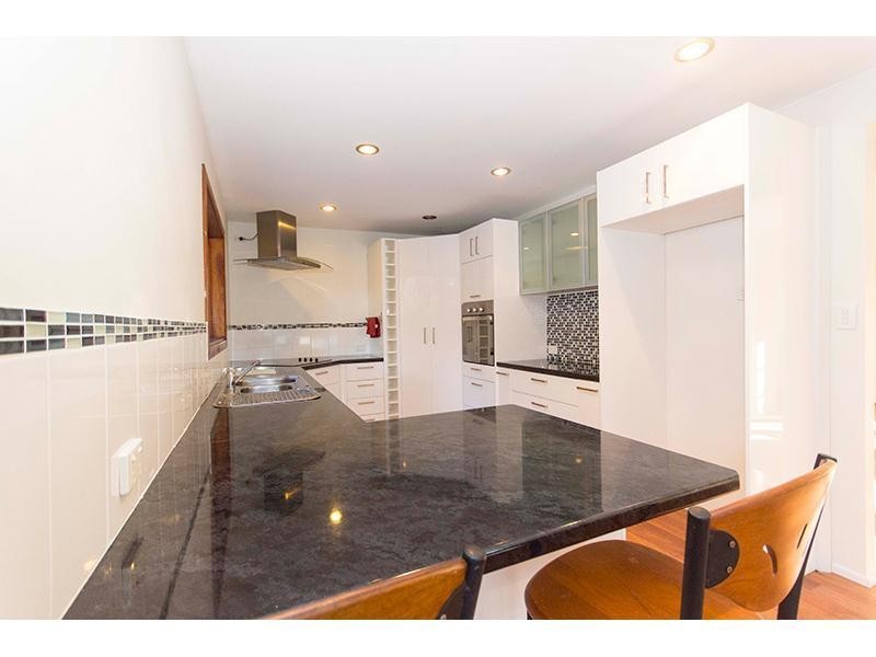24 Yoolantie Crescent, Nerang QLD 4211