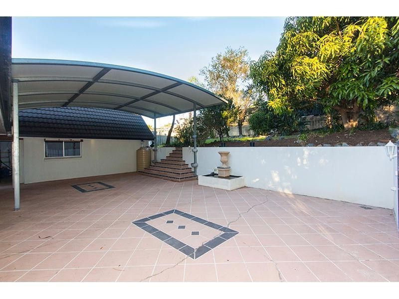 24 Yoolantie Crescent, Nerang QLD 4211