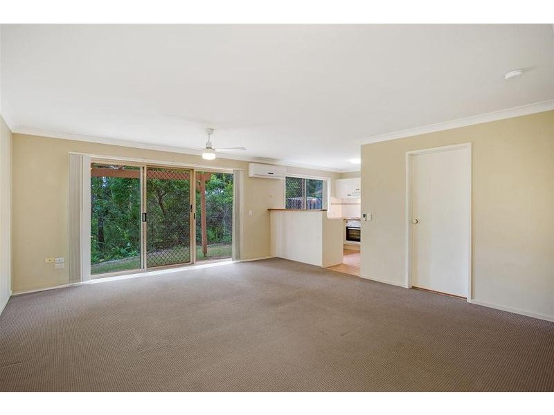 25/6 Ben Lomond Drive, Highland Park QLD 4211