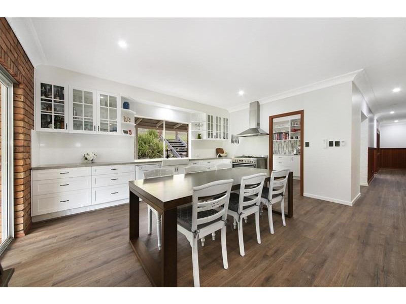 37 Parkway Drive, Advancetown QLD 4211