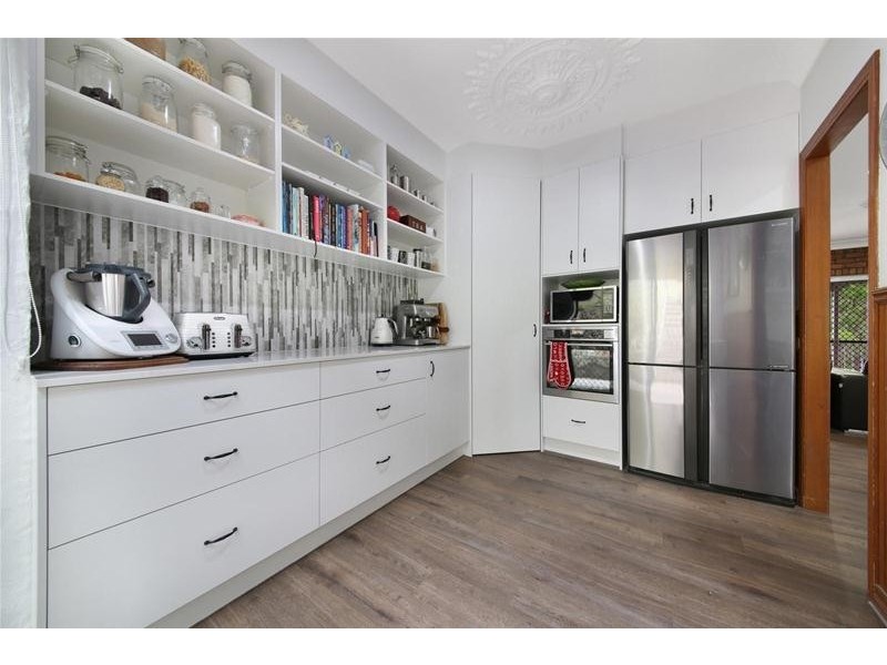 37 Parkway Drive, Advancetown QLD 4211