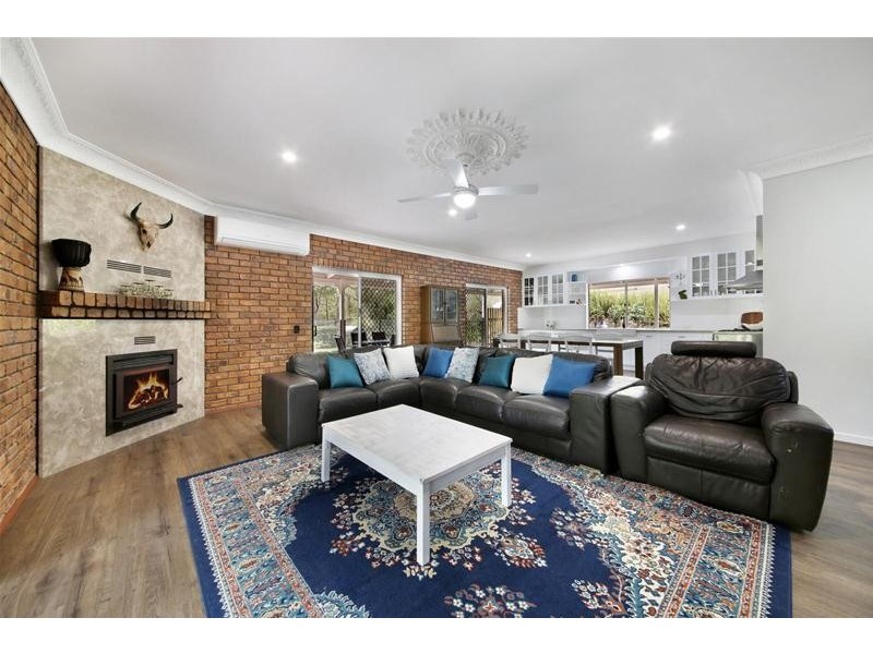 37 Parkway Drive, Advancetown QLD 4211