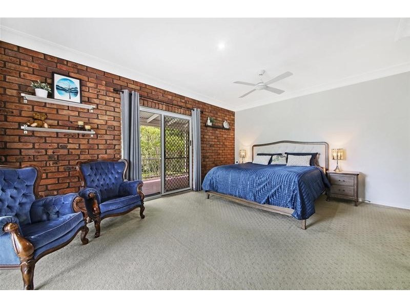 37 Parkway Drive, Advancetown QLD 4211